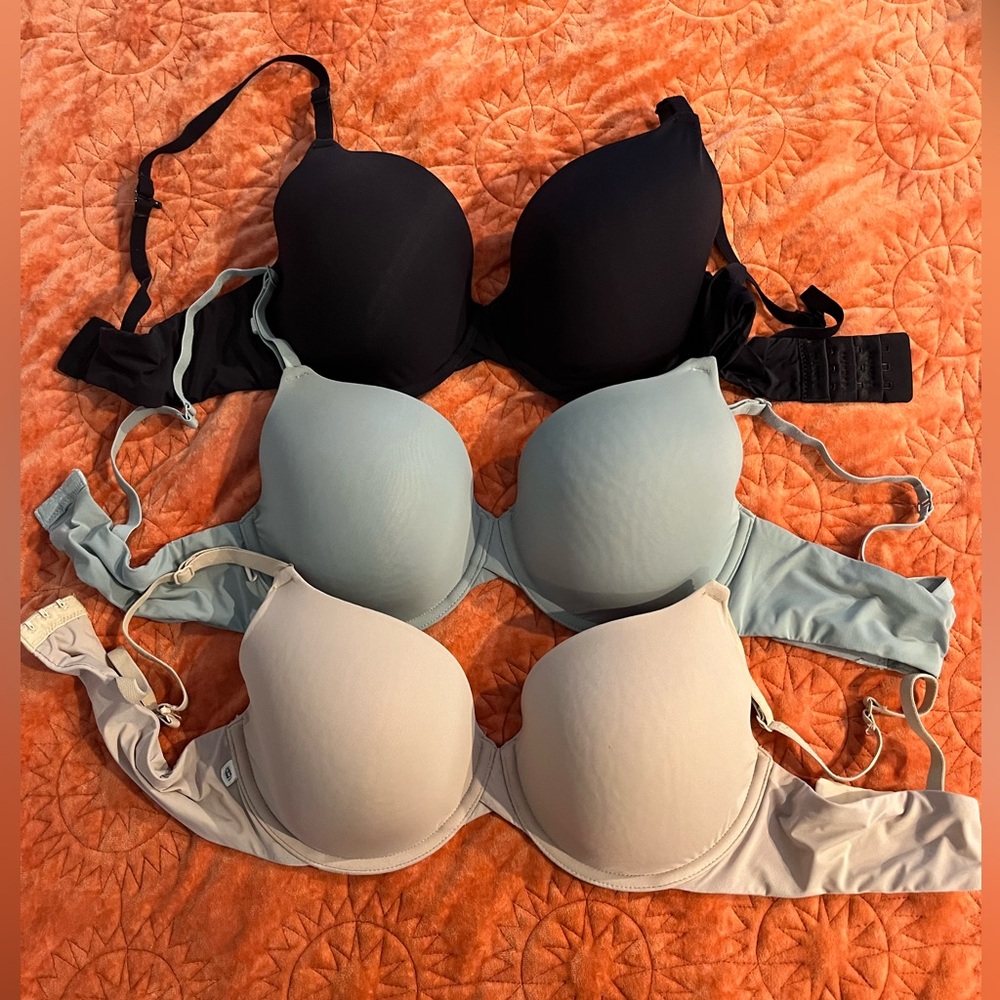 Bundle of Three Base T-Shirt Bras from Harper Wilde